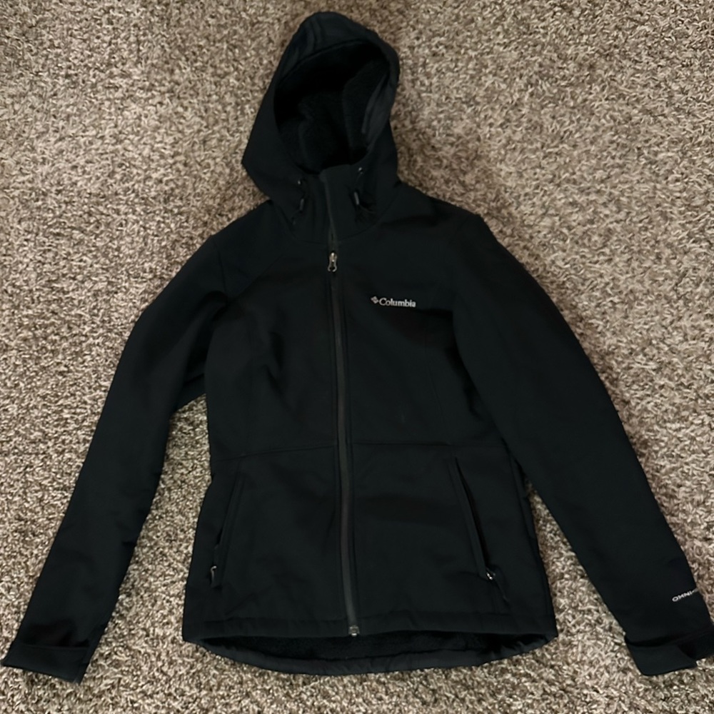 Womans Columbia Jacket: Sherpa lined